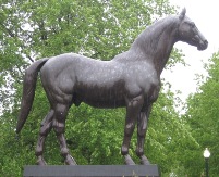Kentucky Horse Park, Man O' War statue